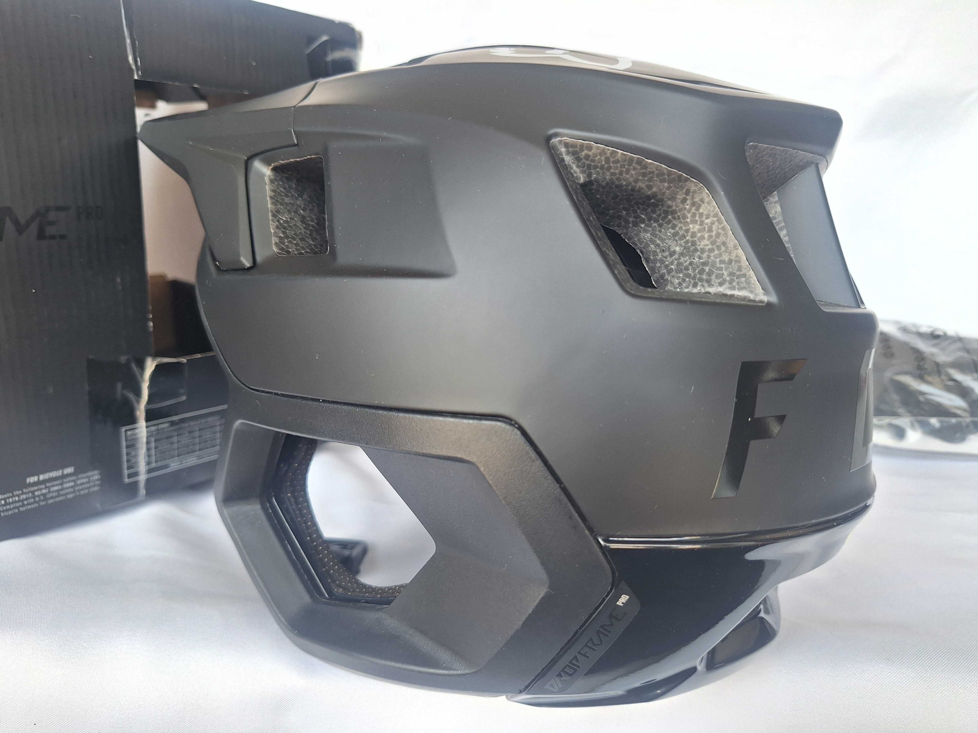 Kask rowerowy Fox DropFrame Pro Mips Matte Black M 54-56cm