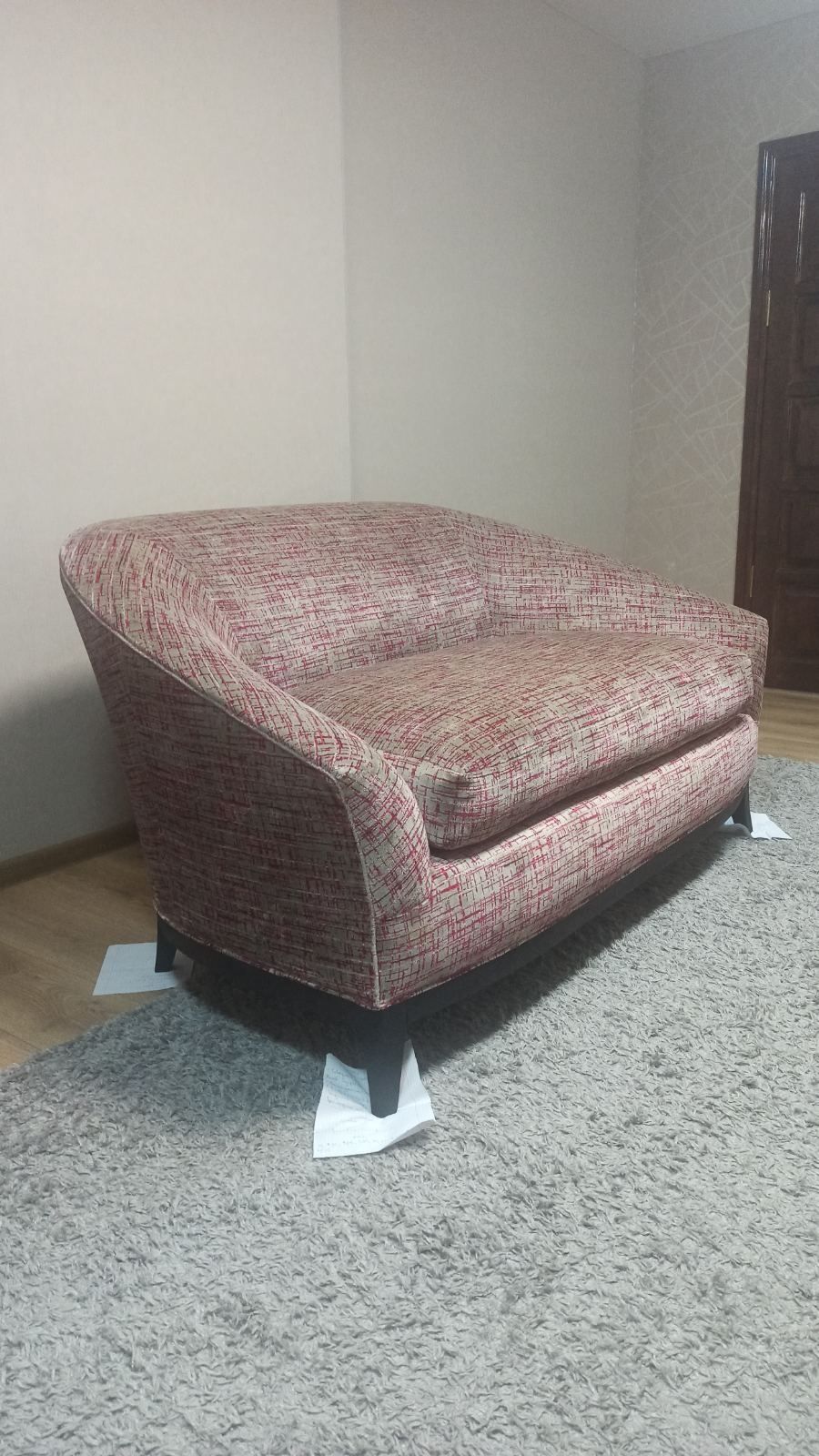 Продам диван - кресло Loveseat