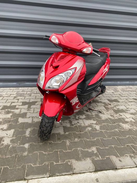 Продам скутер Fada 150 кубів на номерах в хорошому стані