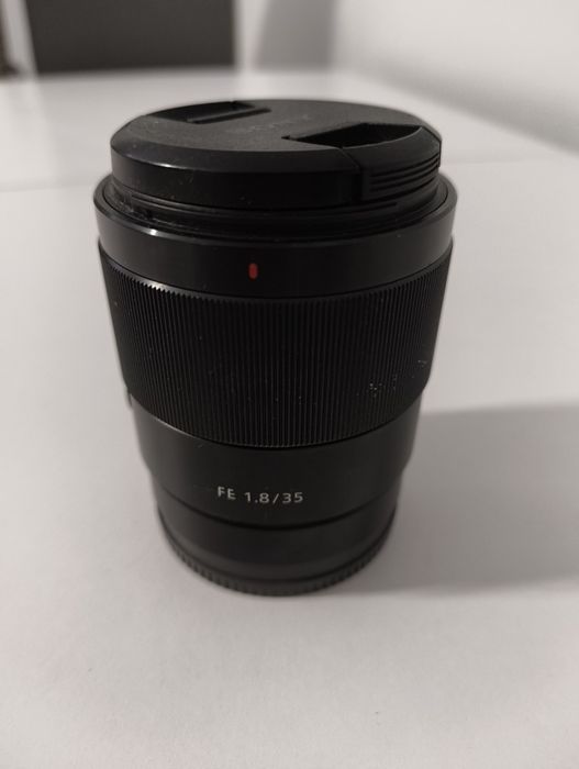 Obiektyw SONY FE 1.8/35