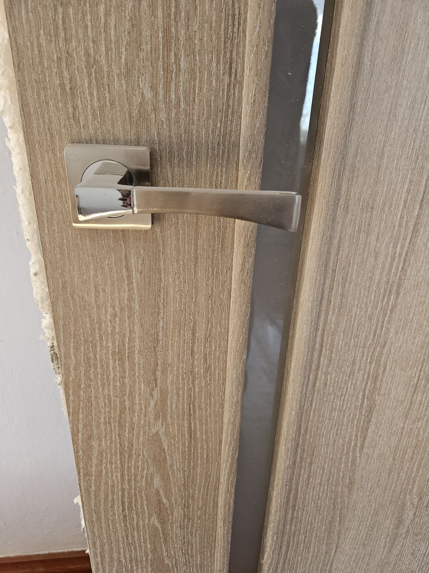 Продам міжкімнатні двері 180 × 70 см