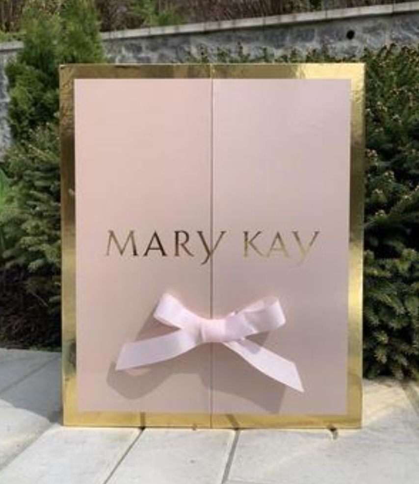 Адвент календар Mary Kay
