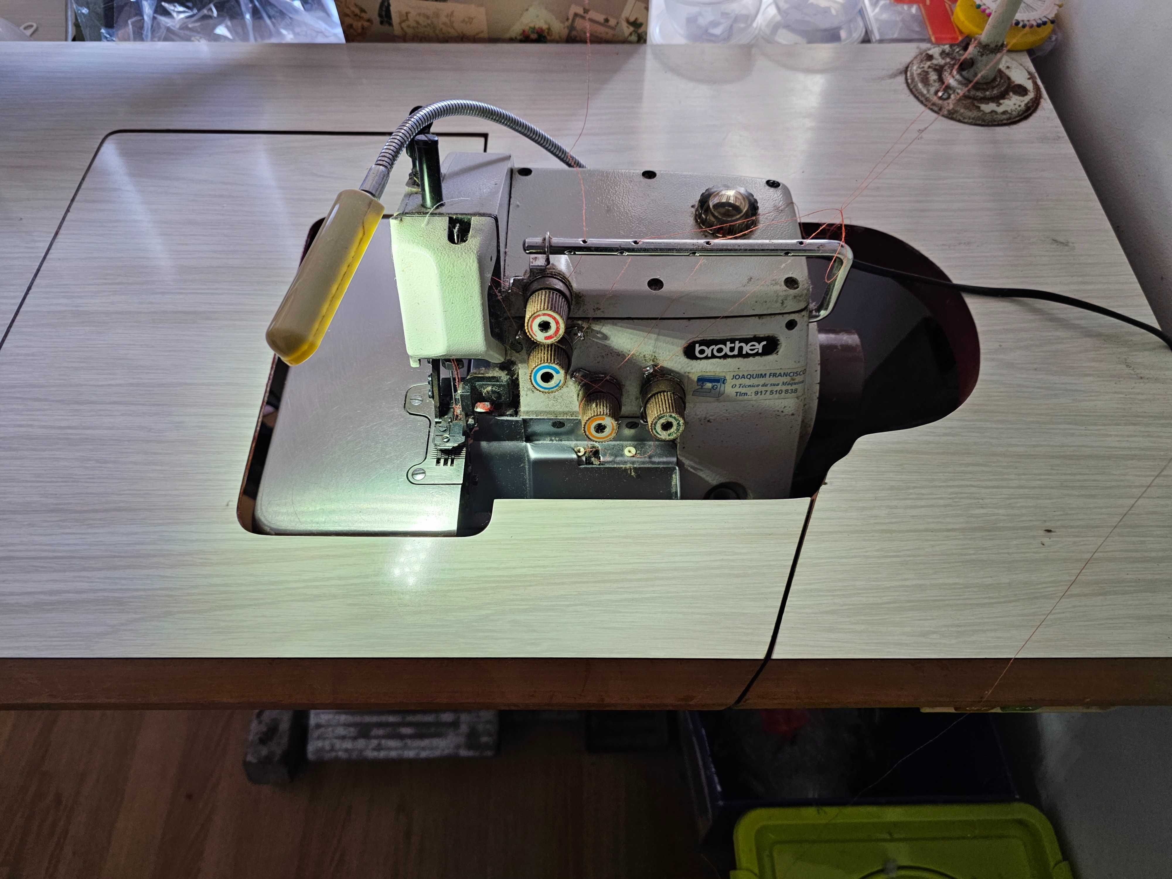 Máquina Costura profissional Brother NS-412