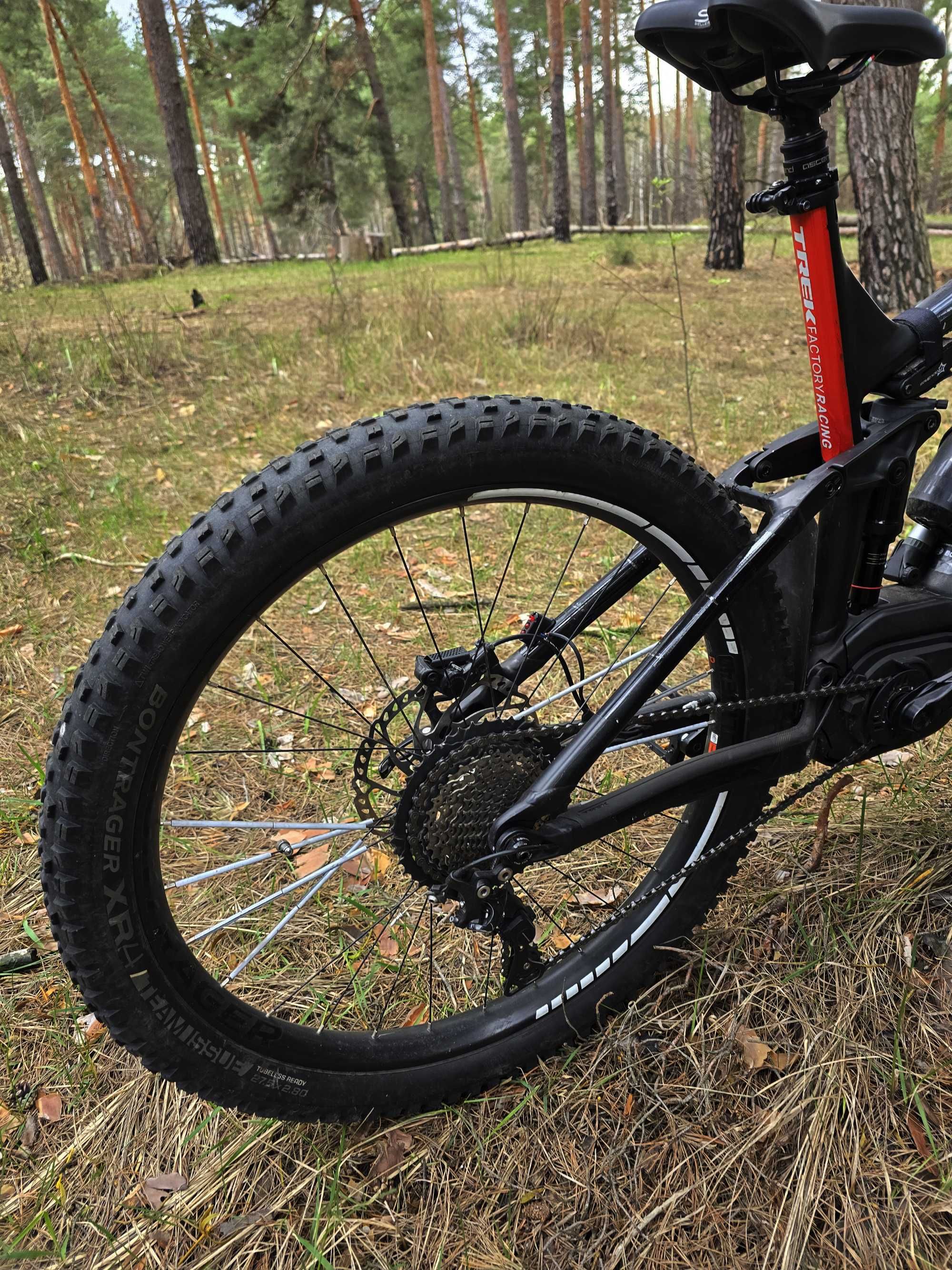 Trek Powerfly Rail FS 7 з чіпом, фарами та Bosch Nyon 29\27.5+ L-XL