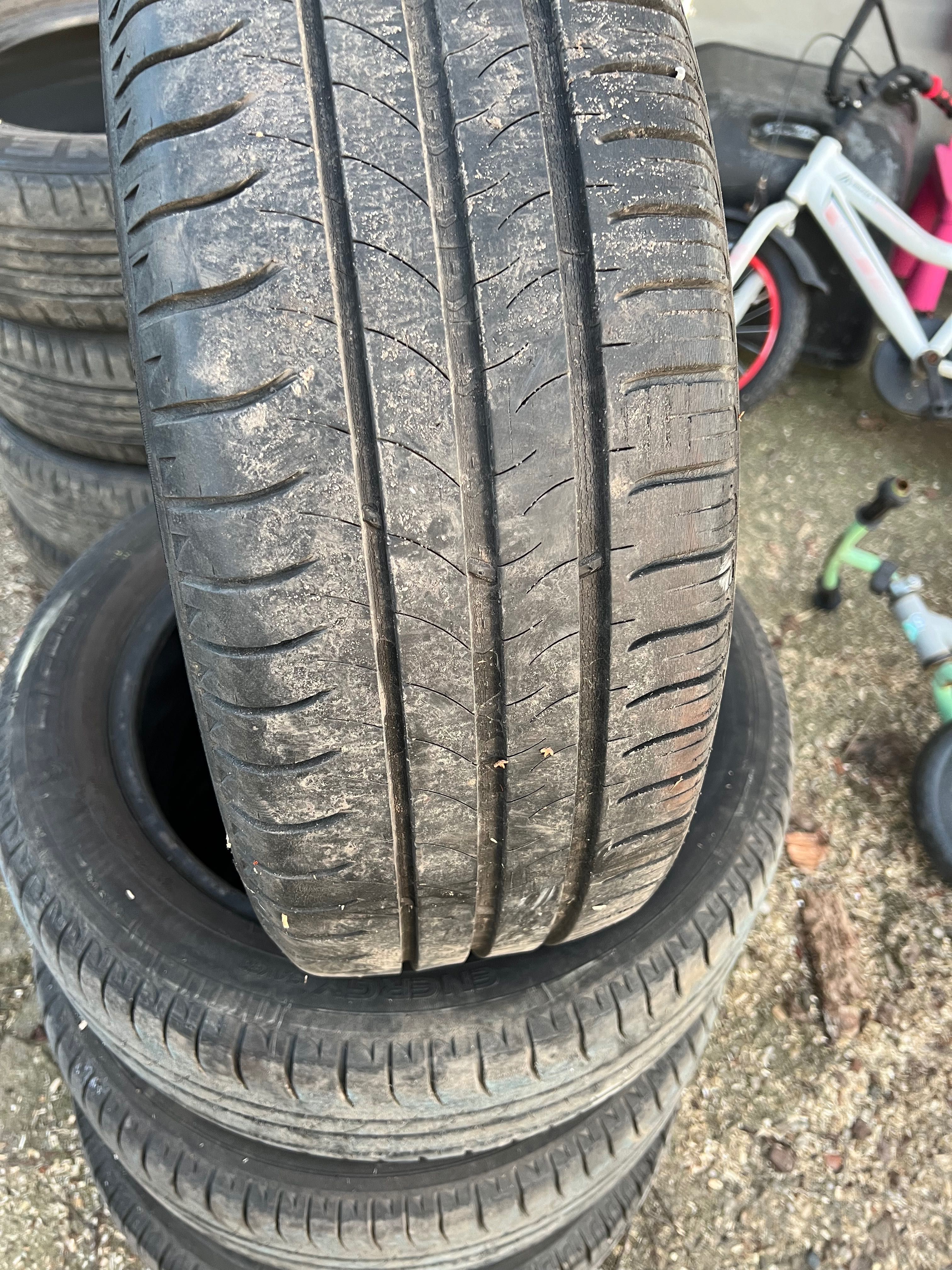 Opony 195/55r16.