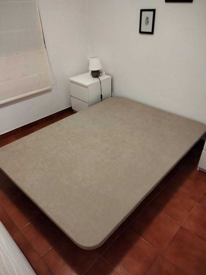 Estrado Estufado + Colchão 190cmx140cm