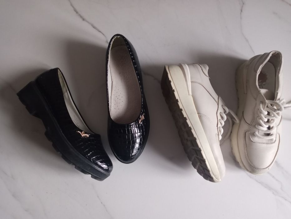 Взуття 34 і 35 розміру