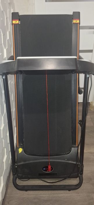 Компактна бігова доріжка