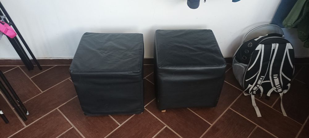 Pufa 2szt uzywane. Odbiór osobisty.