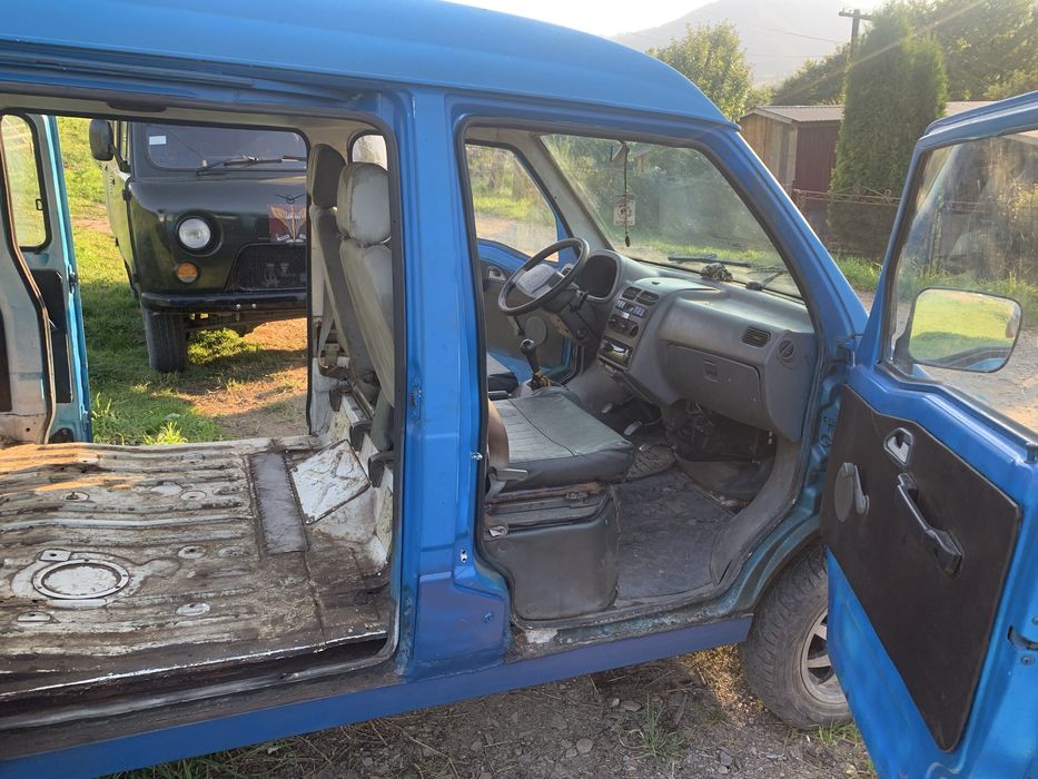 Продам мінівен WULING LZW6376D пасажирський-В