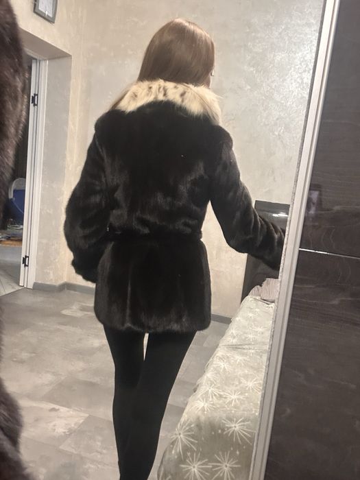 Шуба норкова комір рись