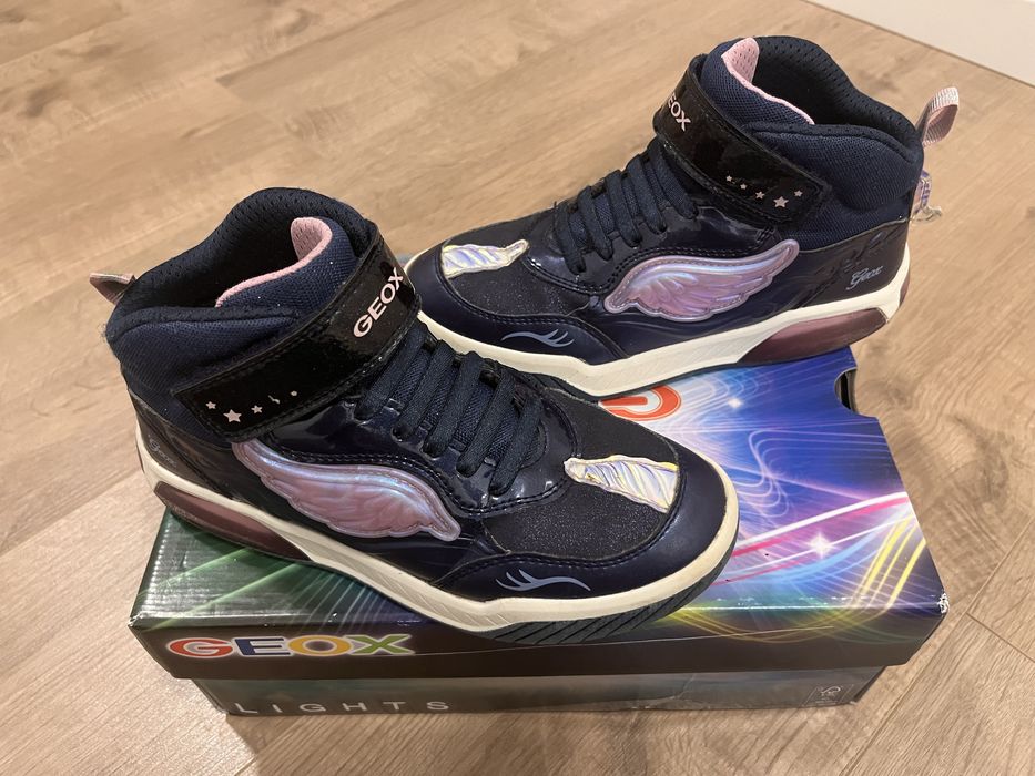 Wysokie sneakersy Geox świecące rozm. 35, stan super