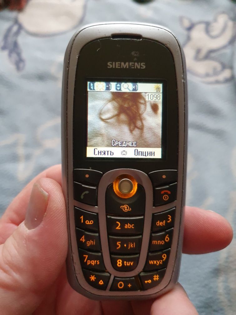 Продам телефон siemens c72