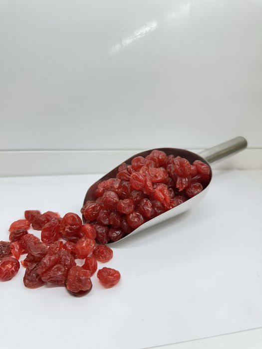 Вишня в'ялена