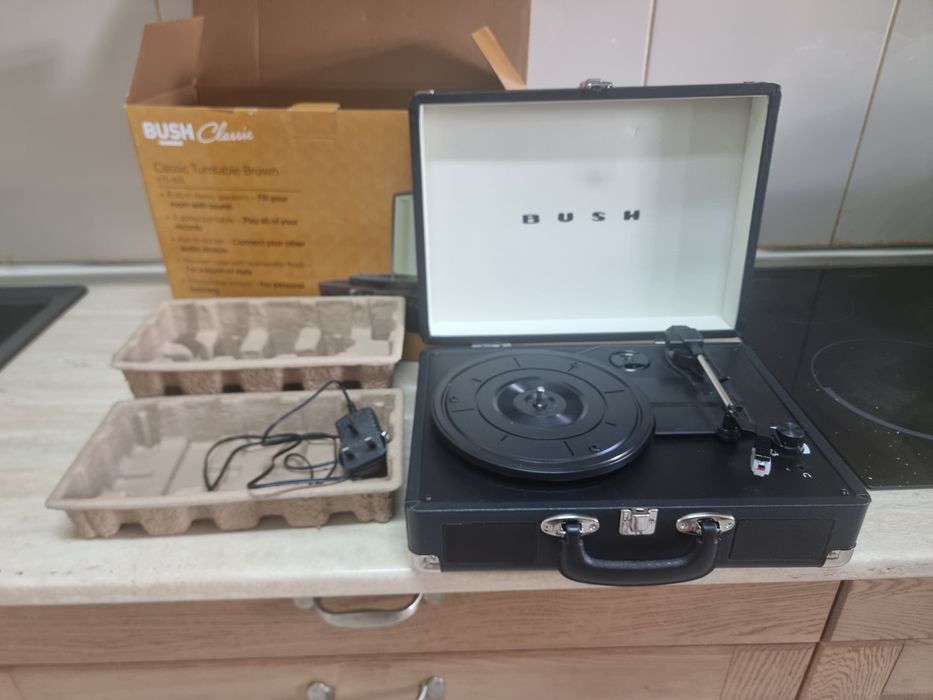 Gira-discos Bush Classic