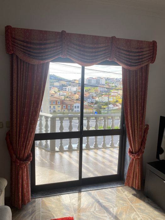 Conjunto de cortinados classicos