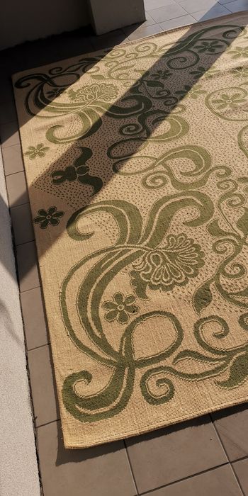 Sprzedam dywan 2x3 m