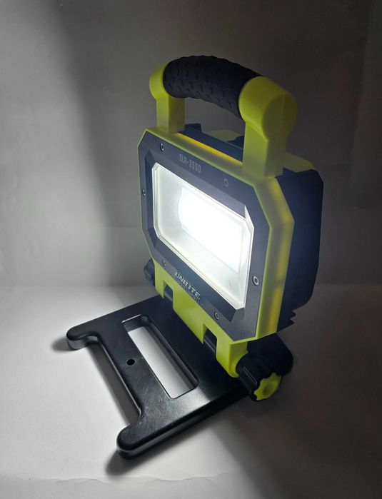 Lampa robocza LED UNILITE SLR-3500