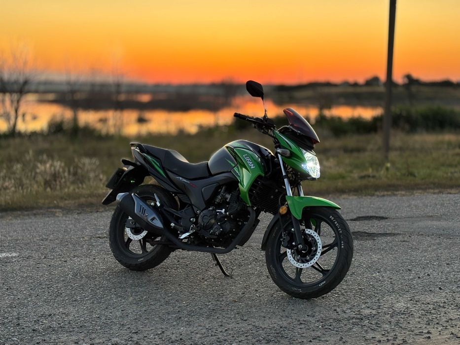 Мотоцикл LIFAN KP200 (LF200-10B)