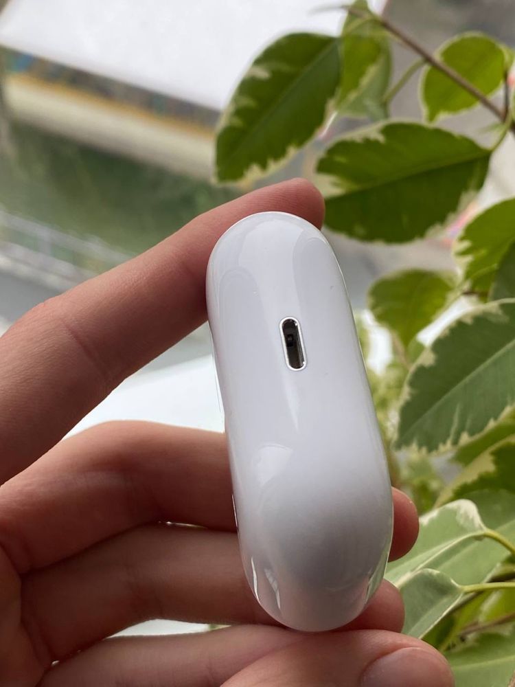 Etui AirPods Pro 1 Gen A2190