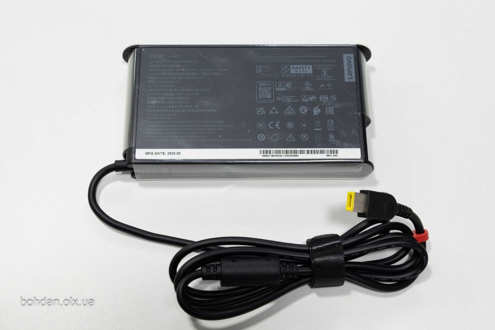 Lenovo ThinkStation P3 Tiny PC i7-14700 32GB RAM 1TB+4TB M.2 NVMe W11P