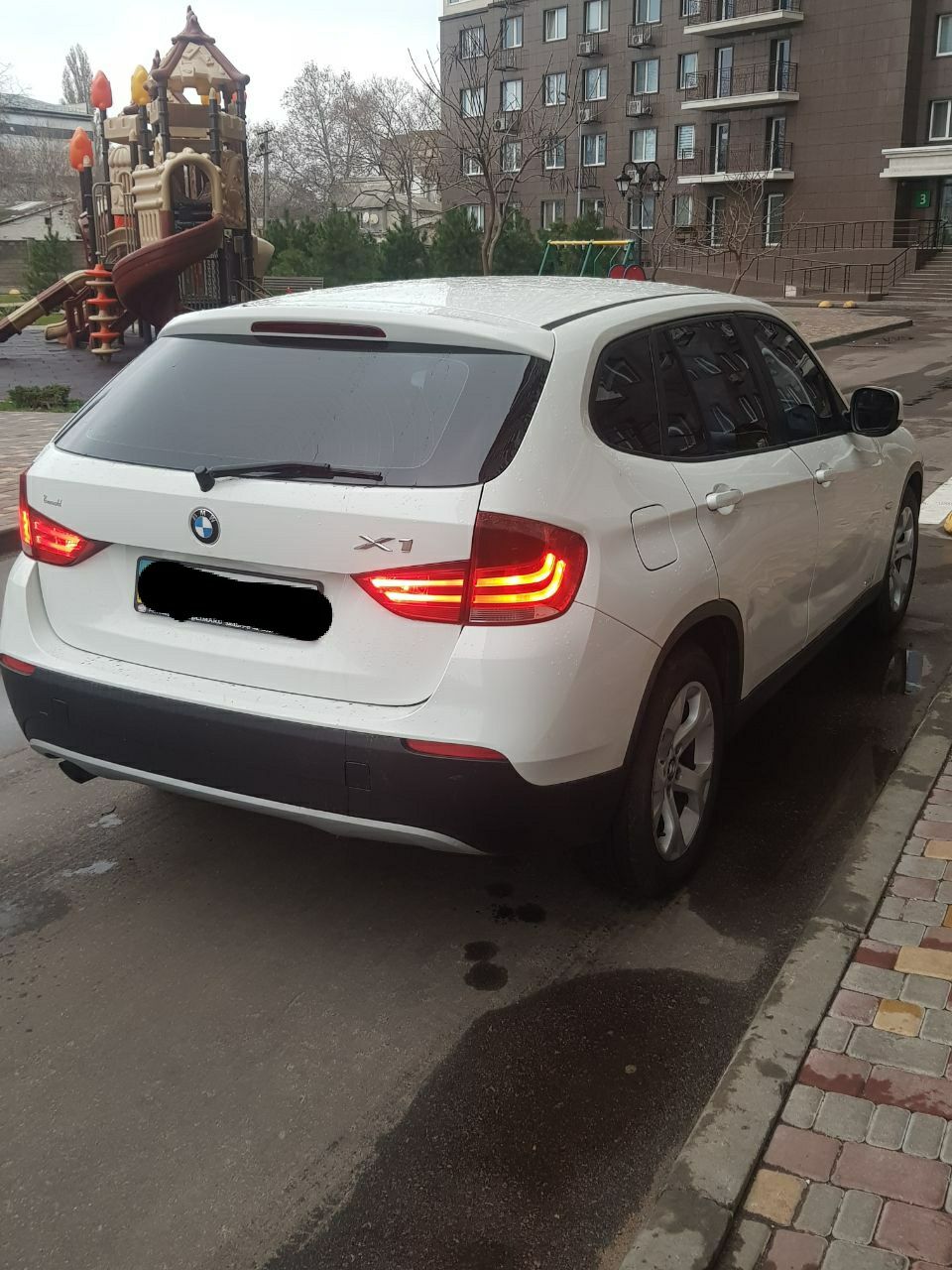 Продам автомобиль bmw x1