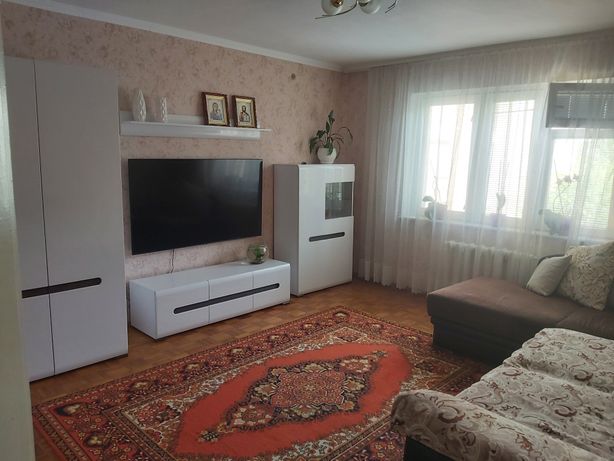 Продаж 3-х кімнатної квартири в Болгарському містечку