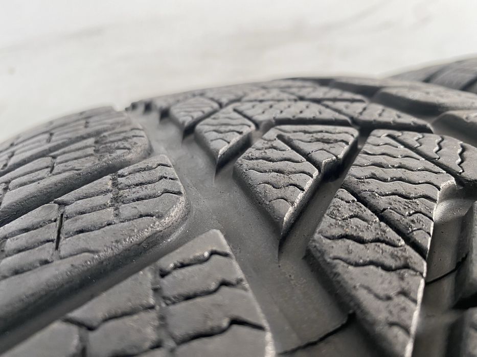 4x 225/45/18 Pirelli SottoZero3 / 2021r 6,5mm / GWARANCJA