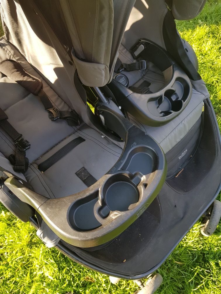 Коляска для двійні Britax