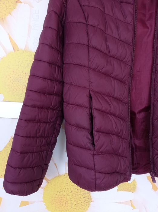 Демісезонна, осіння куртка жіноча