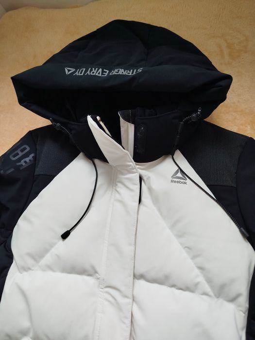 Kurtka męska marki Reebok rozmiar M