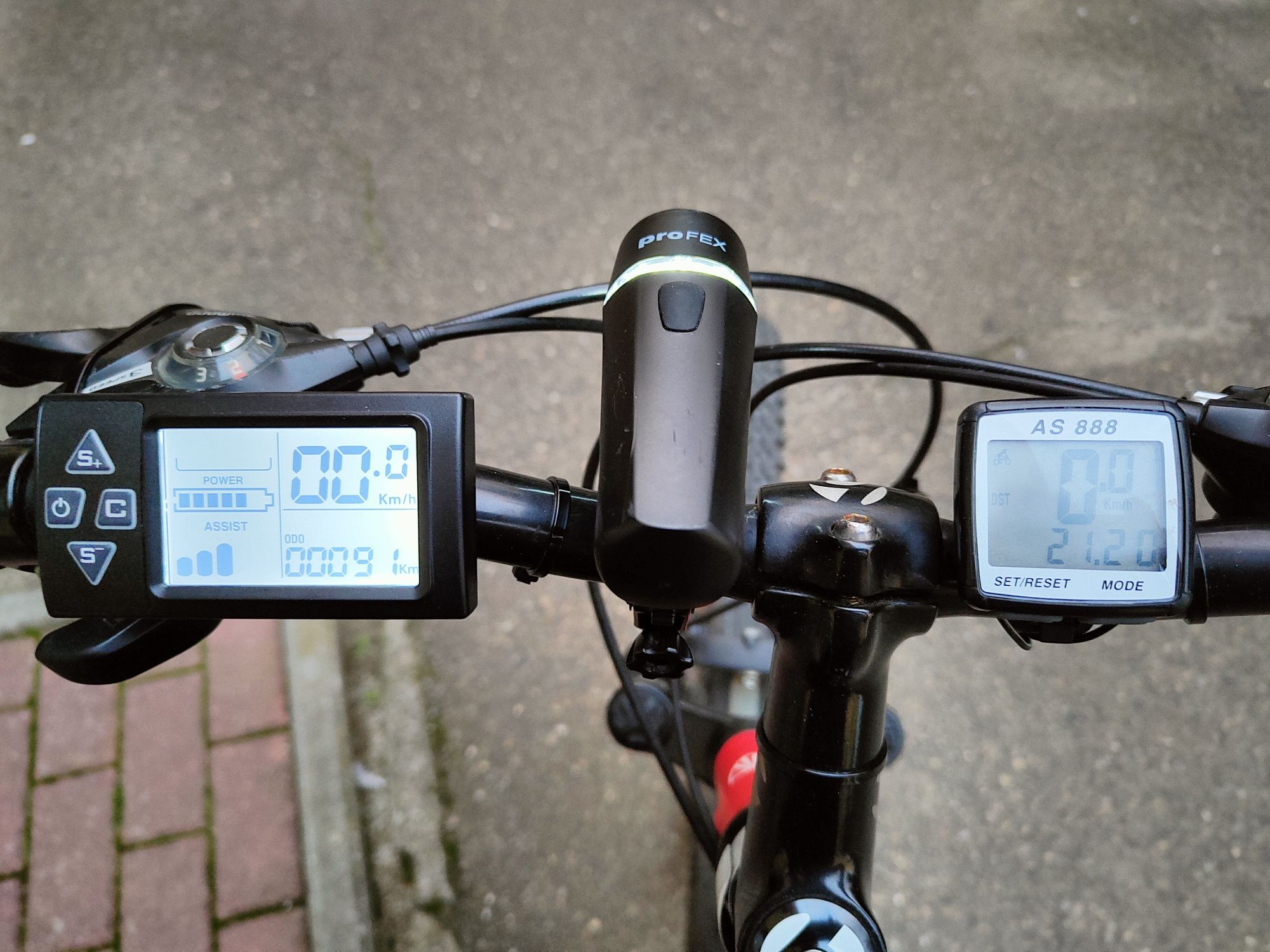 Trek 3500. Elektryczny