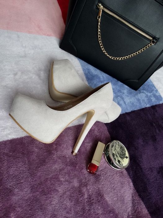 Mega wysokie platformy NOWE