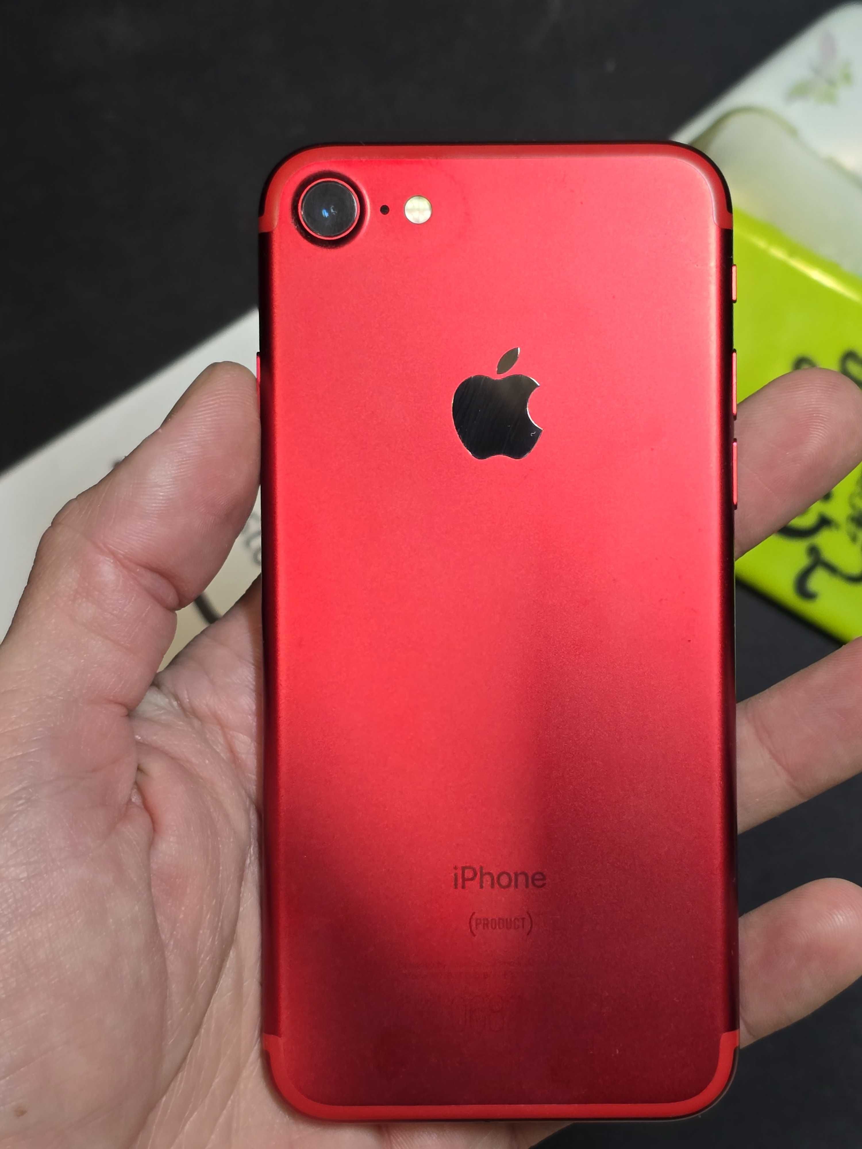 Iphone 7 128 RED product neverlock червоний