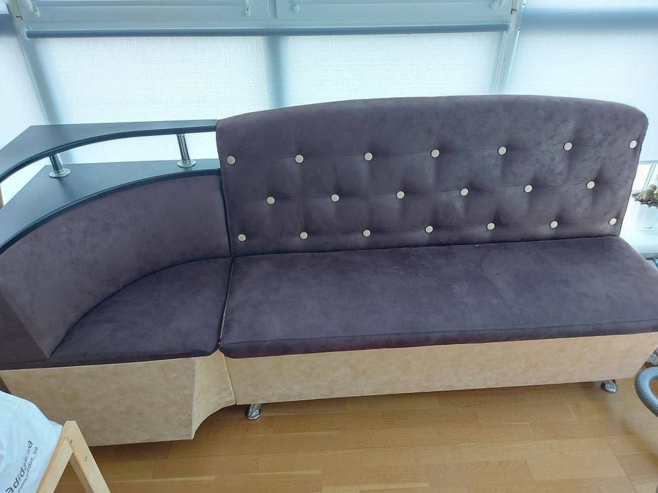 Кухонна лавка до кухні