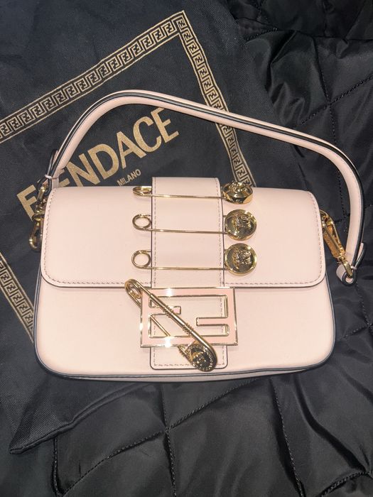 Сумочка Fendace (fendi&versace collab)