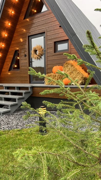 Оренда  будиночка з басейном,  котеджі біля Львова, бази відпочинку