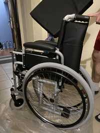 Стандартная складная инвалидная коляска