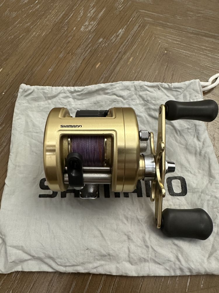Катушка мультипликаторная Shimano Calcutta 201 B
