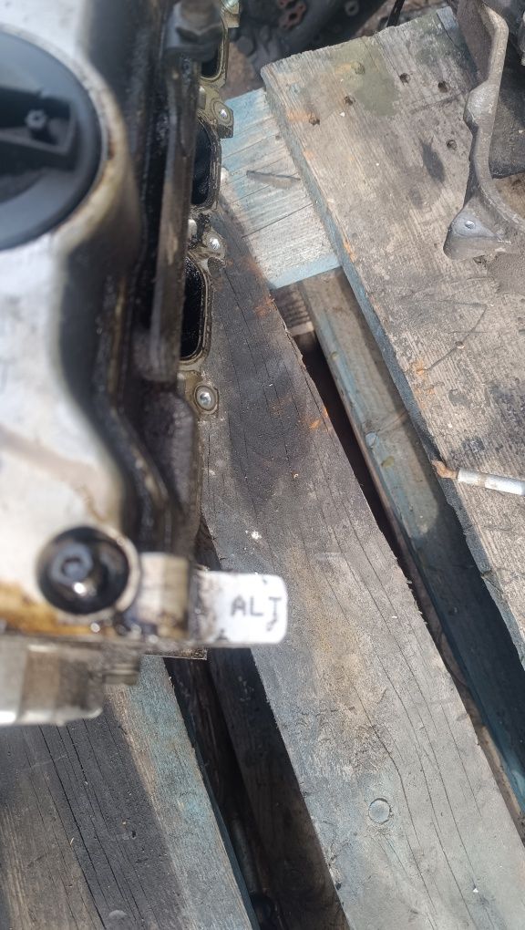 Гбц головка 2.0 20v alt audi A4 B6 B7 A6 C5 VW PASSAT B5 06B103373AM