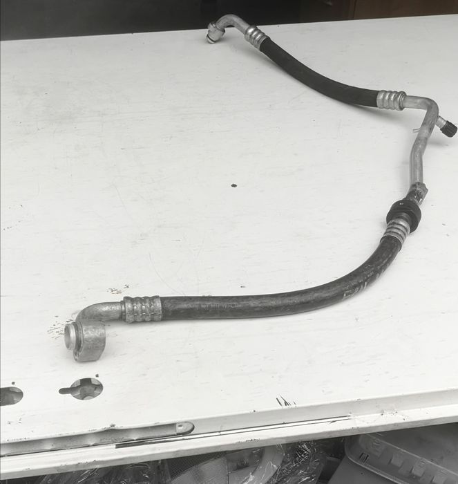 Przewód klimatyzacji Mercedes W211 3.2 diesel