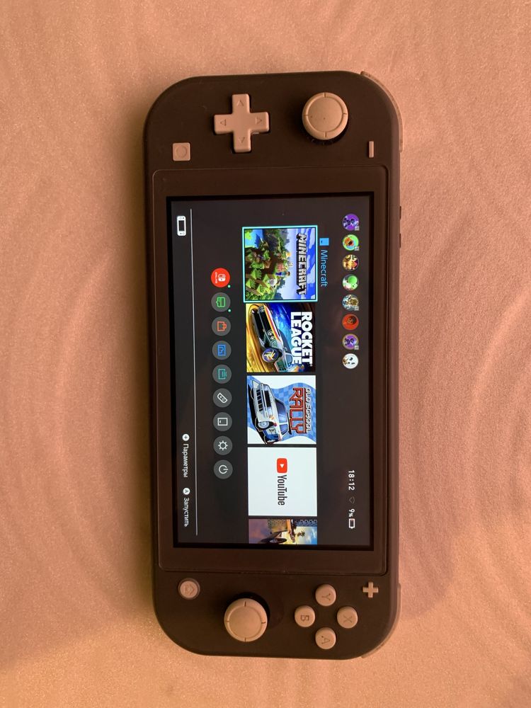 Nintendo Switch XJE 2019