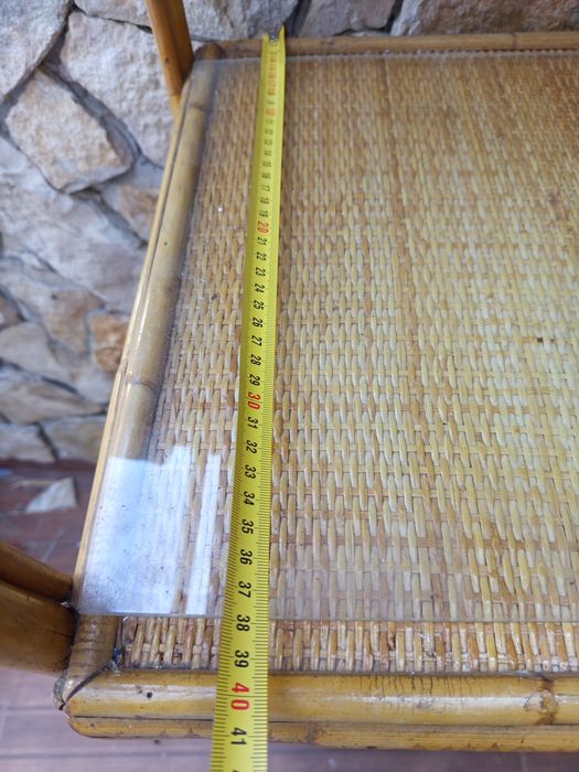 Móvel estante em vime/ bambu/ verga