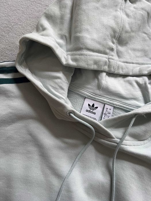 Hoodie Adidas — como novo