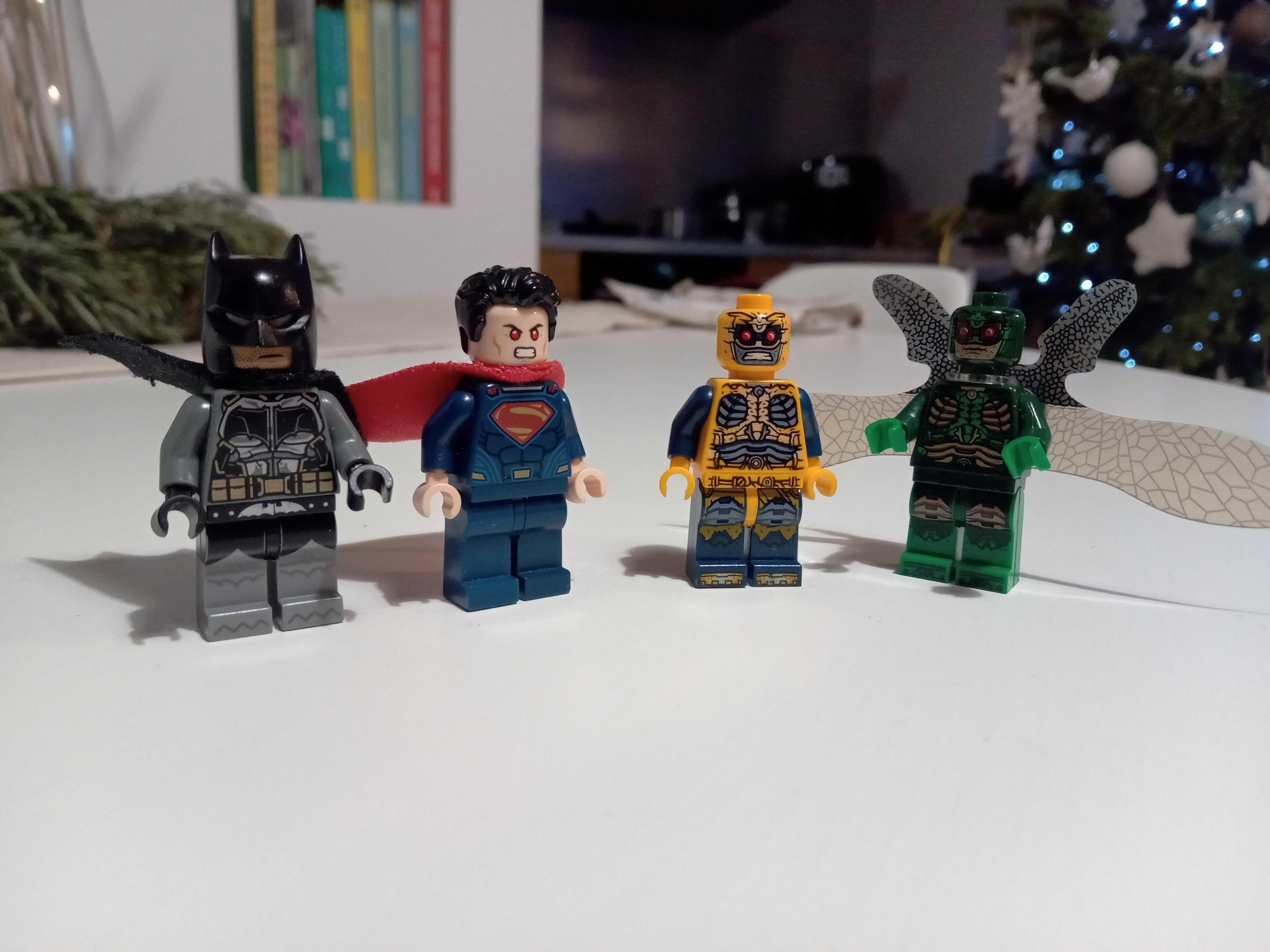 LEGO 76087 Atak powietrzny Batmobila + 4 figurki.