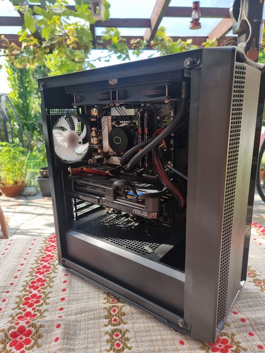 Komputer Gamingowy / i7-12700 / RX 7800 XT / 32 GB RAM / SSD 2 TB NV