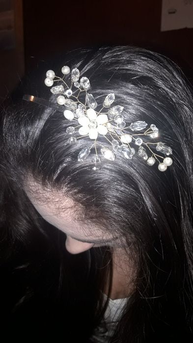 Украшение свадебное цветы на обруче