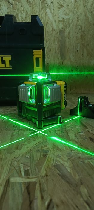 Samopoziomujący Laser obrotowy  DeWalt DCE089G