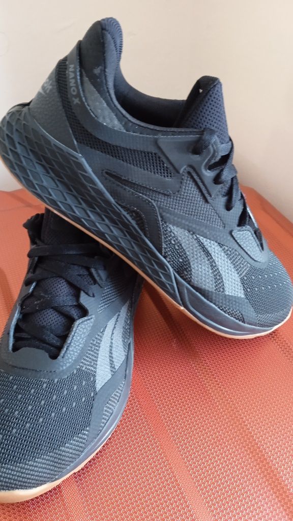 Кросівки Reebok  Nano X - 44 розмір. Оригінал