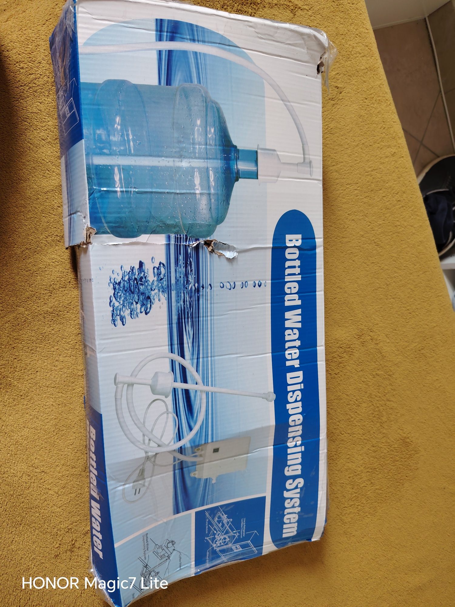 Dispensador de água elétrico